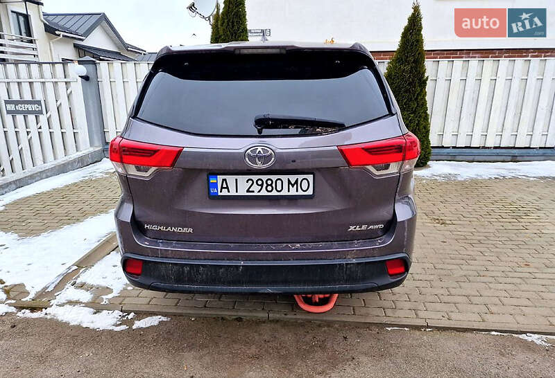 Позашляховик / Кросовер Toyota Highlander 2019 в Львові фото 8 Позашляховик / Кросовер Toyota Highlander 2019 в Львові