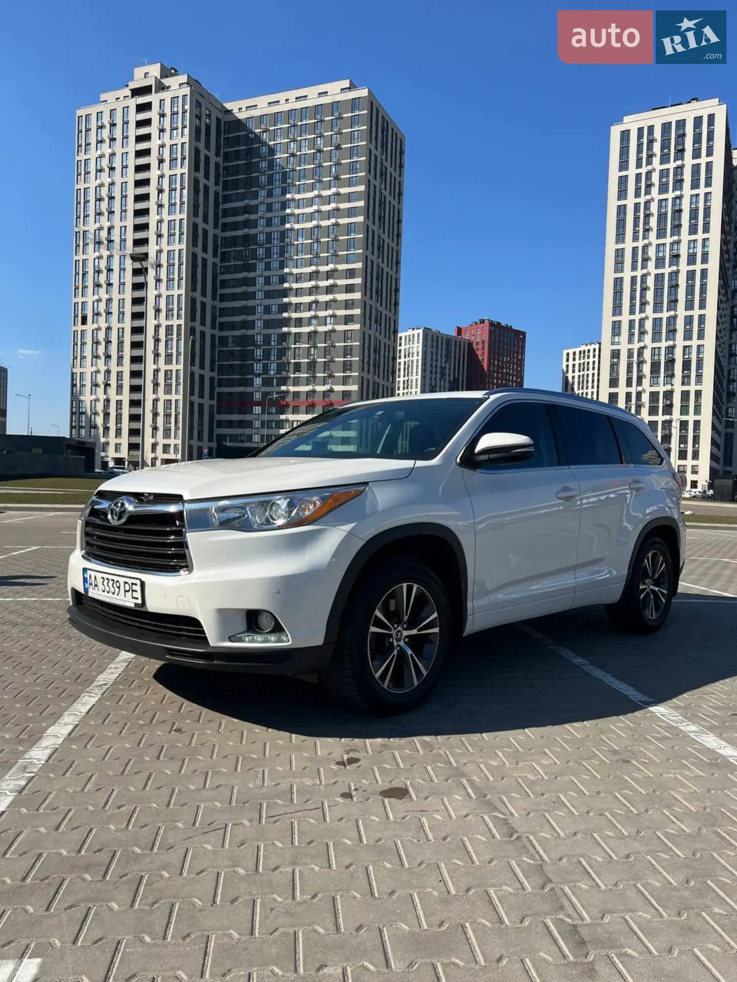 2016 Toyota Highlander - фото 1