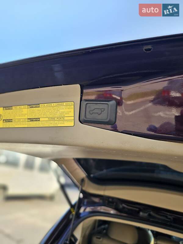 Позашляховик / Кросовер Toyota Highlander 2011 в Рівному