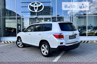 Позашляховик / Кросовер Toyota Highlander 2013 в Чернігові