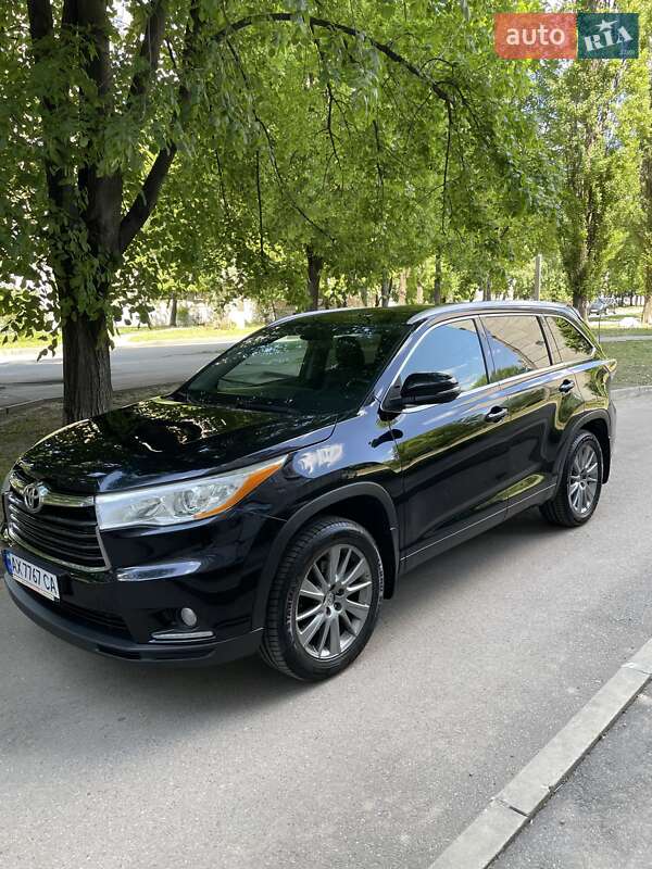 Внедорожник / Кроссовер Toyota Highlander 2014 в Харькове фото 2 Внедорожник / Кроссовер Toyota Highlander 2014 в Харькове