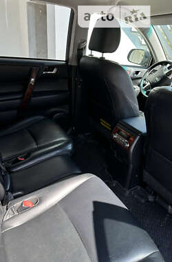 Внедорожник / Кроссовер Toyota Highlander 2012 в Киеве