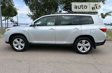 Toyota Highlander 2012