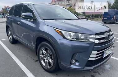 Toyota Highlander 2017