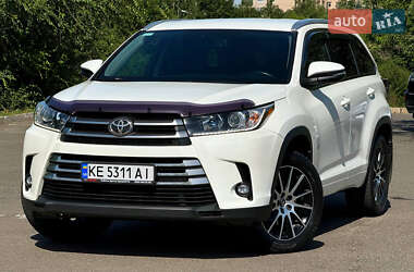 Toyota Highlander 2018