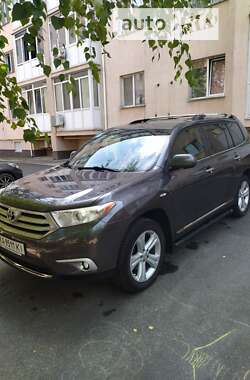 Позашляховик / Кросовер Toyota Highlander 2012 в Добропіллі