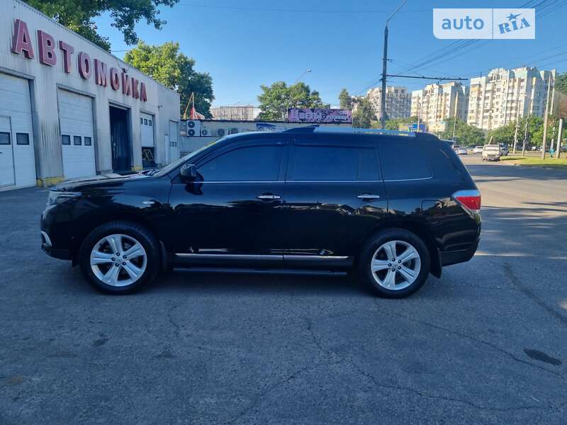 Внедорожник / Кроссовер Toyota Highlander 2012 в Одессе
