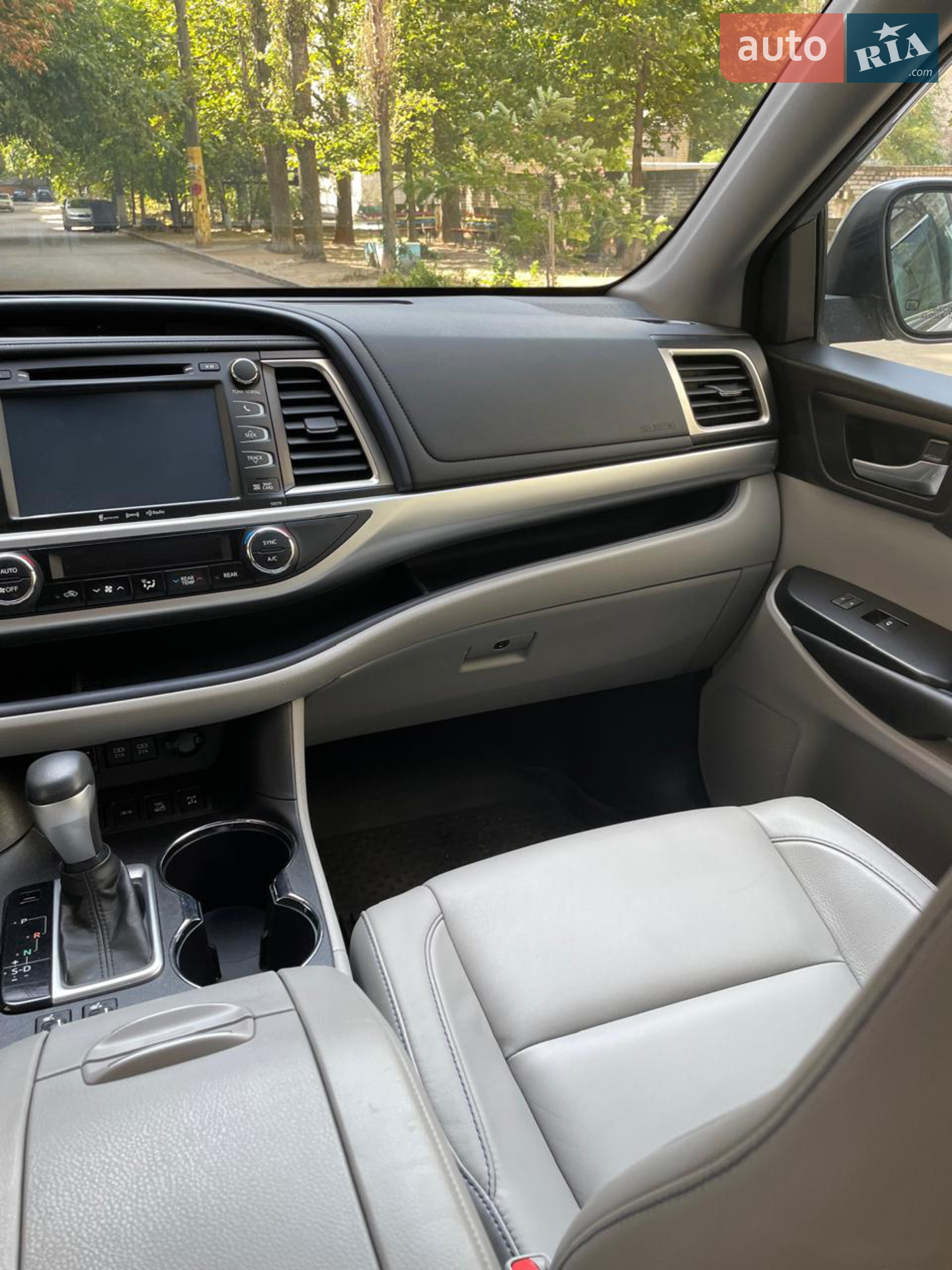 2018 Toyota Highlander - мініатюра 10