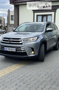 Toyota Highlander 2018