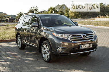 Внедорожник / Кроссовер Toyota Highlander 2010 в Хмельницком