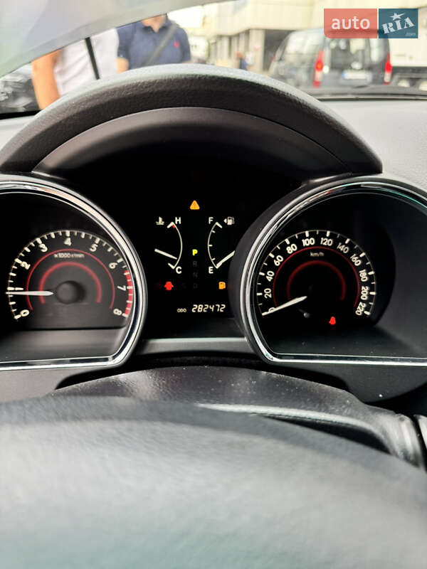 Позашляховик / Кросовер Toyota Highlander 2011 в Києві фото 16 Позашляховик / Кросовер Toyota Highlander 2011 в Києві