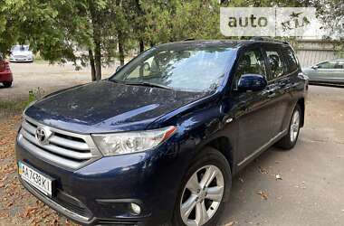 Внедорожник / Кроссовер Toyota Highlander 2011 в Киеве