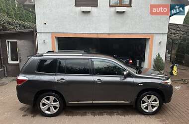 Позашляховик / Кросовер Toyota Highlander 2012 в Києві