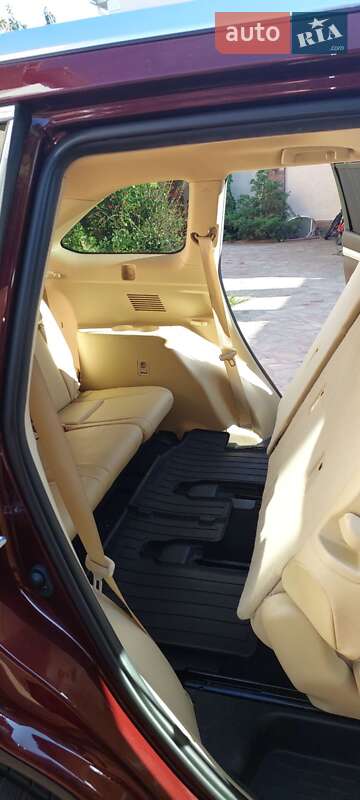 Внедорожник / Кроссовер Toyota Highlander 2019 в Одессе фото 18 Внедорожник / Кроссовер Toyota Highlander 2019 в Одессе