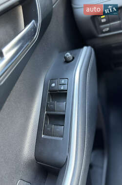 Позашляховик / Кросовер Toyota Highlander 2020 в Києві