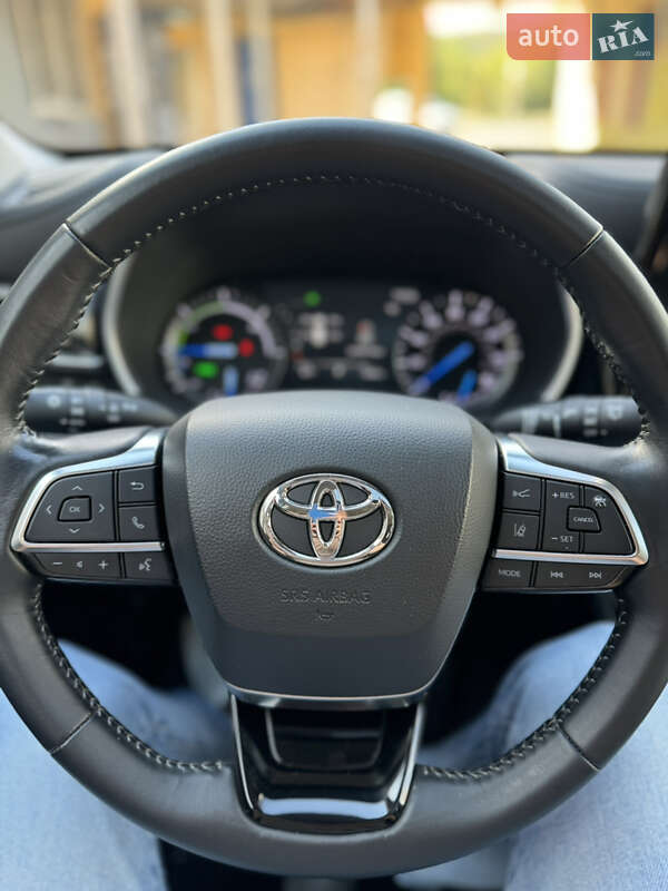 Внедорожник / Кроссовер Toyota Highlander 2020 в Киеве