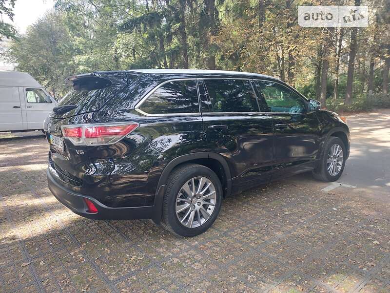 Позашляховик / Кросовер Toyota Highlander 2014 в Вінниці