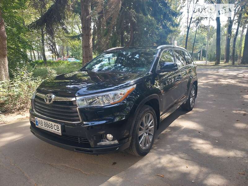 Позашляховик / Кросовер Toyota Highlander 2014 в Вінниці