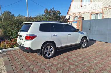 Позашляховик / Кросовер Toyota Highlander 2012 в Краснограді