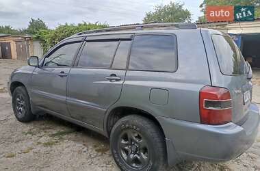 Внедорожник / Кроссовер Toyota Highlander 2004 в 