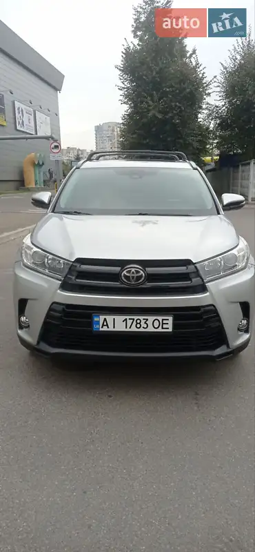 Toyota Highlander 2017
