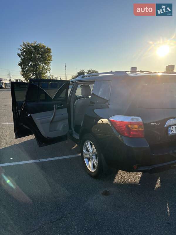 Внедорожник / Кроссовер Toyota Highlander 2008 в Киеве