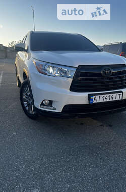 Toyota Highlander 2014