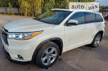 Toyota Highlander 2016