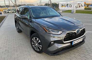 Позашляховик / Кросовер Toyota Highlander 2021 в Луцьку