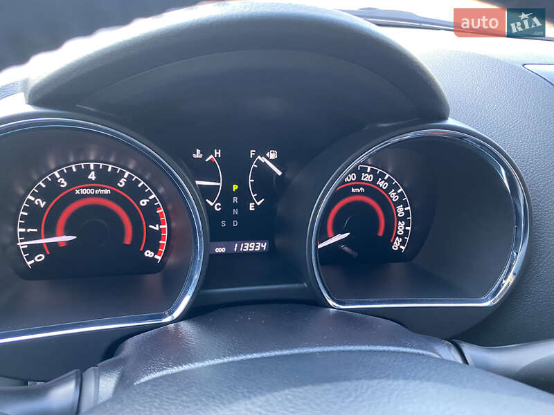 Позашляховик / Кросовер Toyota Highlander 2011 в Києві