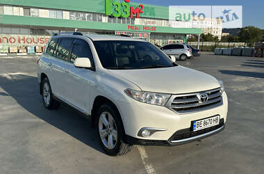 Позашляховик / Кросовер Toyota Highlander 2013 в Вознесенську