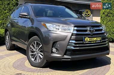 Toyota Highlander 2017