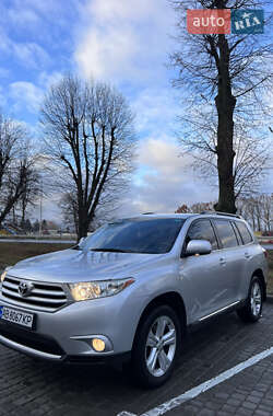 Toyota Highlander 2011