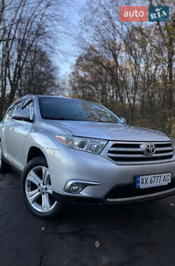 Внедорожник / Кроссовер Toyota Highlander 2011 в Виннице