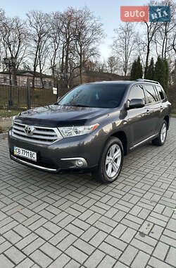 Позашляховик / Кросовер Toyota Highlander 2012 в Прилуках