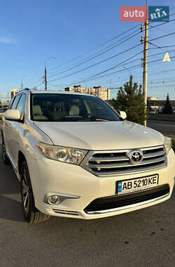 Внедорожник / Кроссовер Toyota Highlander 2012 в Виннице