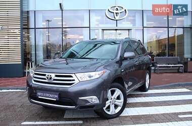 Toyota Highlander 2011