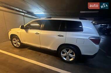 Внедорожник / Кроссовер Toyota Highlander 2011 в Киеве