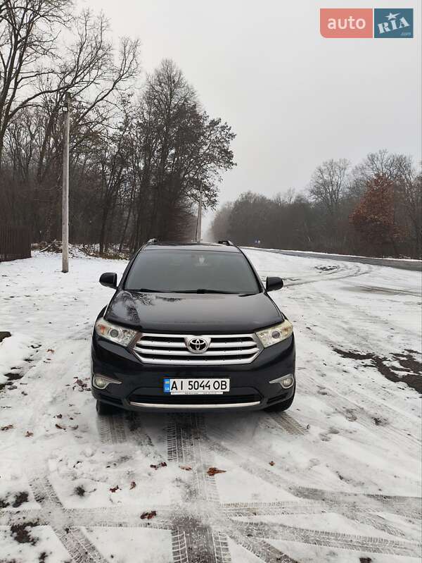 Внедорожник / Кроссовер Toyota Highlander 2011 в Житомире