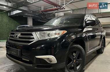 Toyota Highlander 2011