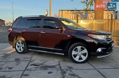 Позашляховик / Кросовер Toyota Highlander 2011 в Києві