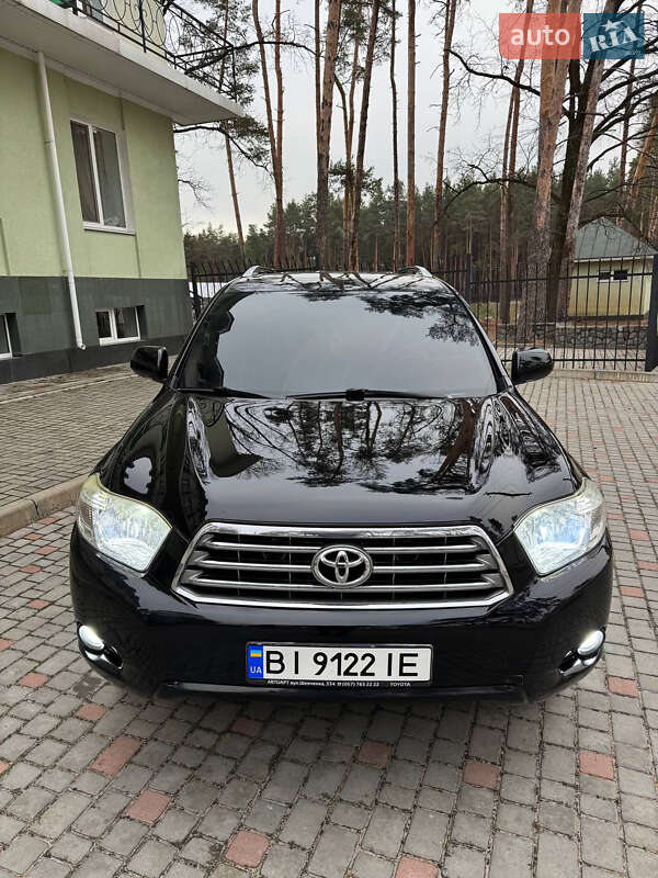 Позашляховик / Кросовер Toyota Highlander 2008 в Полтаві