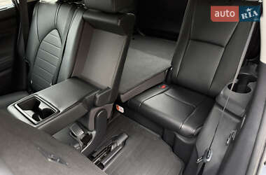 Внедорожник / Кроссовер Toyota Highlander 2021 в 