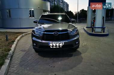 Toyota Highlander 2014