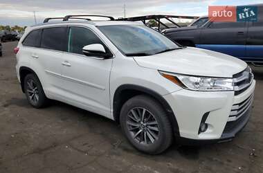 Toyota Highlander 2018