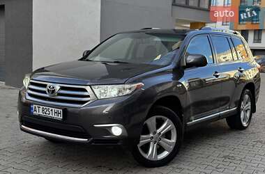 Toyota Highlander 2011