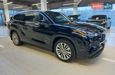 Позашляховик / Кросовер Toyota Highlander 2022 в Хмельницькому