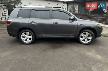 Внедорожник / Кроссовер Toyota Highlander 2012 в Днепре