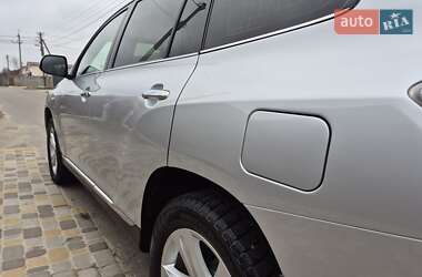 Внедорожник / Кроссовер Toyota Highlander 2010 в Киеве