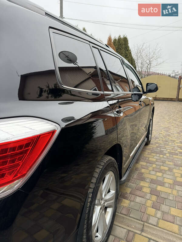 Внедорожник / Кроссовер Toyota Highlander 2011 в Ахтырке фото 24 Внедорожник / Кроссовер Toyota Highlander 2011 в Ахтырке